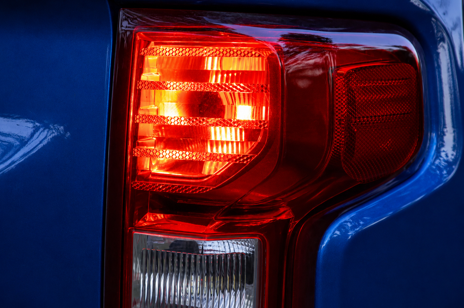 2019-2026 Silverado Rear Upper Brake/Turn Velocity LEDs